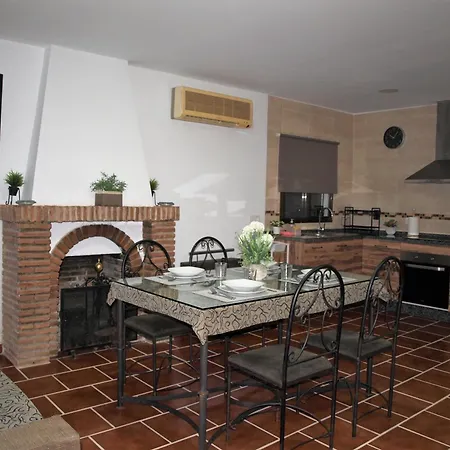 Trigueros Semesterbostad *